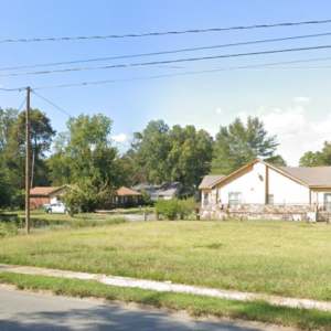Jefferson County Arkansas Residential Property * 11,000 Sq Ft * Power and Water and Sewer * Road Access * 706-00018-000 * Warranty Deed