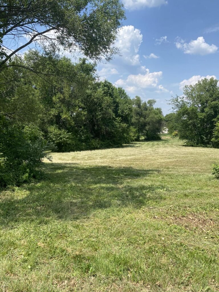 Discover a fantastic residential property situated in the heart of Jefferson County, Arkansas. This prime location not only boasts excellent road frontage for easy access, but also comes fully equipped with essential utilities, including electricity, water, and sewer services—making it a convenient choice for your future home or investment project. APN: 930-38450-000