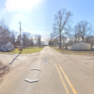 Exciting opportunity awaits in Earl, Arkansas! This charming corner residential property comes fully equipped with power, water, and sewer. Imagine building your dream home here! A warranty deed is ready for you. APN: 208358000000