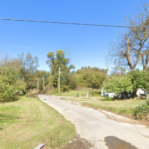 We are excited to present an expansive 10,000 sq. ft. residential lot for sale in the charming St. Helena / Pillow Addition of Phillips County, ArkansaNestled in a vibrant community, this lot offers a wonderful canvas for your future home or investment project. APN: 703-01642-000