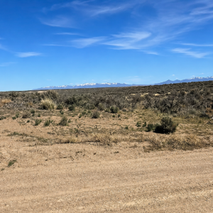2.27 Acres in Ryndon, Nevada  APN: 012-046-006 | Twin River Ranchos | Minutes from Elko  Discover peaceful country living beneath Nevada’s wide-open skies! This beautiful 2.27-acre property offers impressive mountain views, privacy, usable land, and convenient access to downtown Elko.